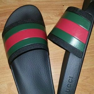 Gucci flip flops